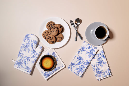 Kitchen & Dining Textile Hits: Towels, Boards & Display Staples