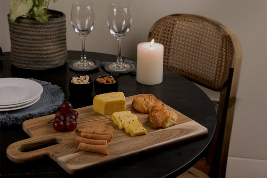 Elevate Your Retail Business with India Wholesale Acacia Wooden Serving Trays