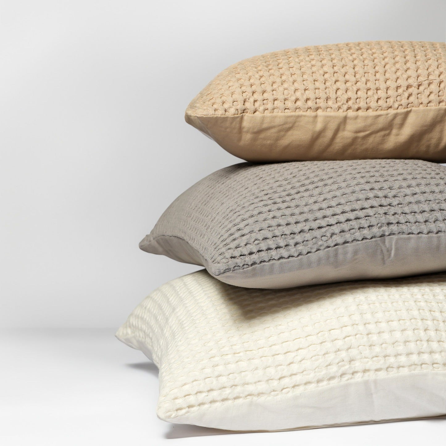 Ivory Waffle cotton pillow cover, 20"x20" - India Wholesale Co.