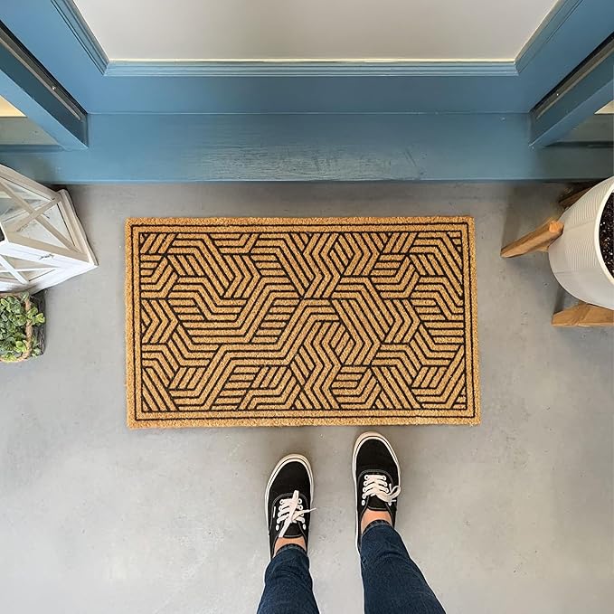 Geometric Coir Welcome Doormat – Non-Slip Indoor Outdoor Rug