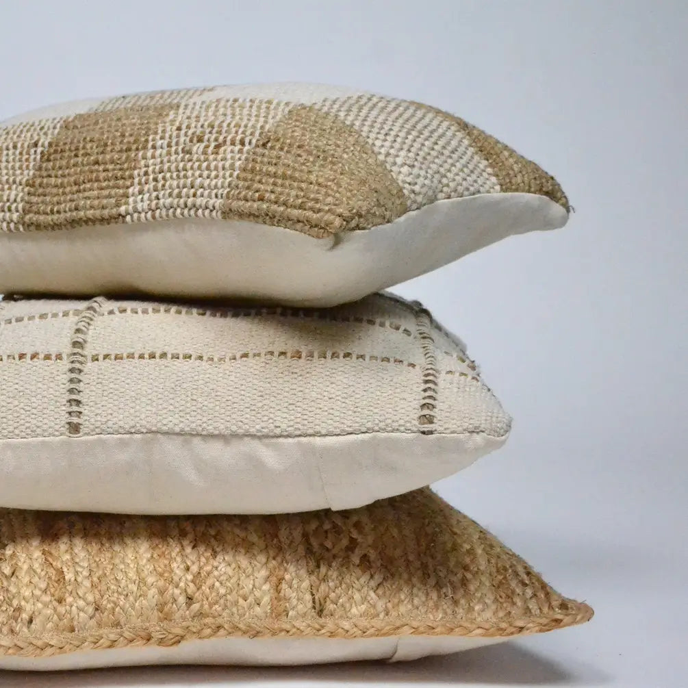 Jute Cotton Plaid Cotton & Jute Pillow Cover, 14"x20", White & Natural - India Wholesale Co.