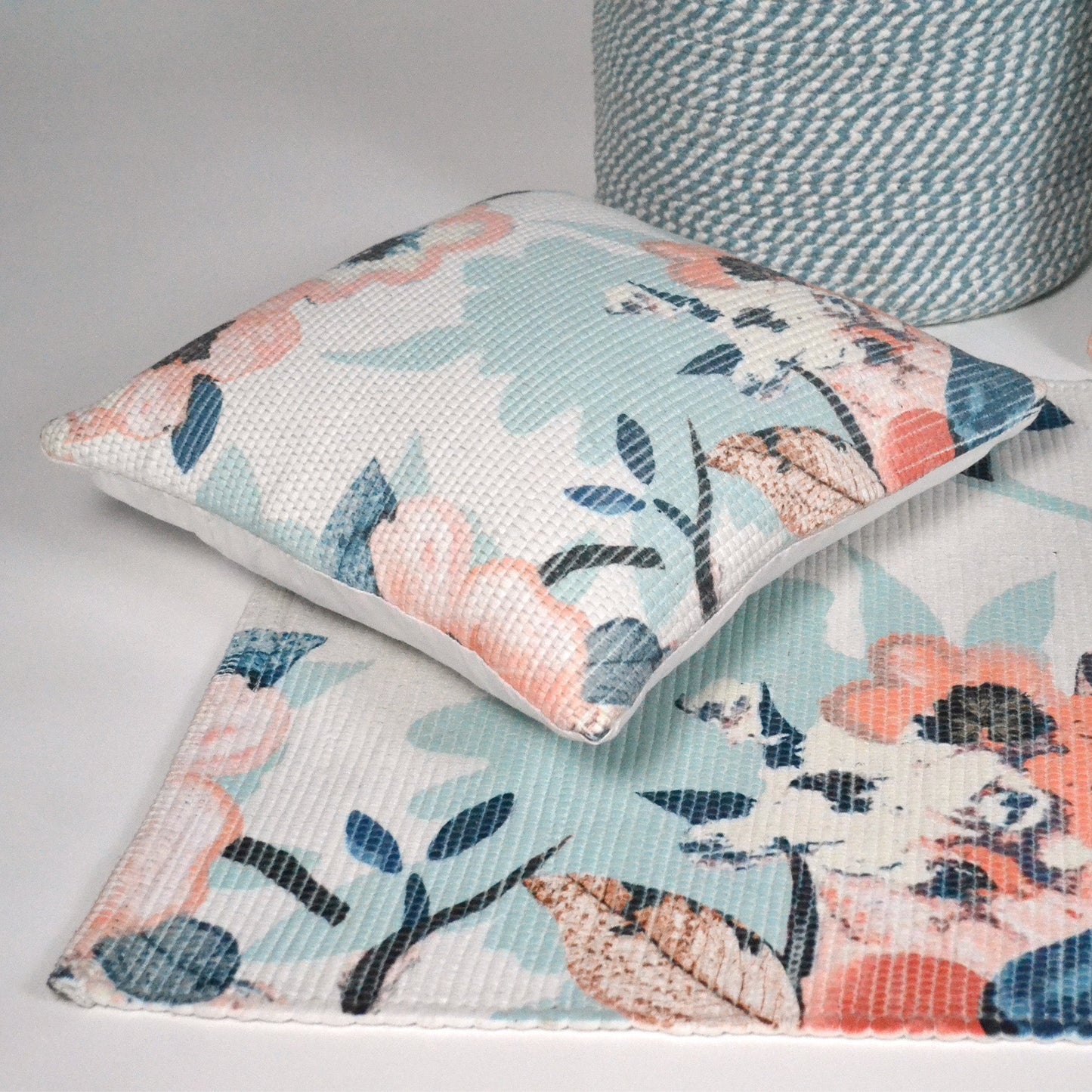 Chindi center floral printed pillow cover, 18"X18", Peach-Floral print - India Wholesale Co.
