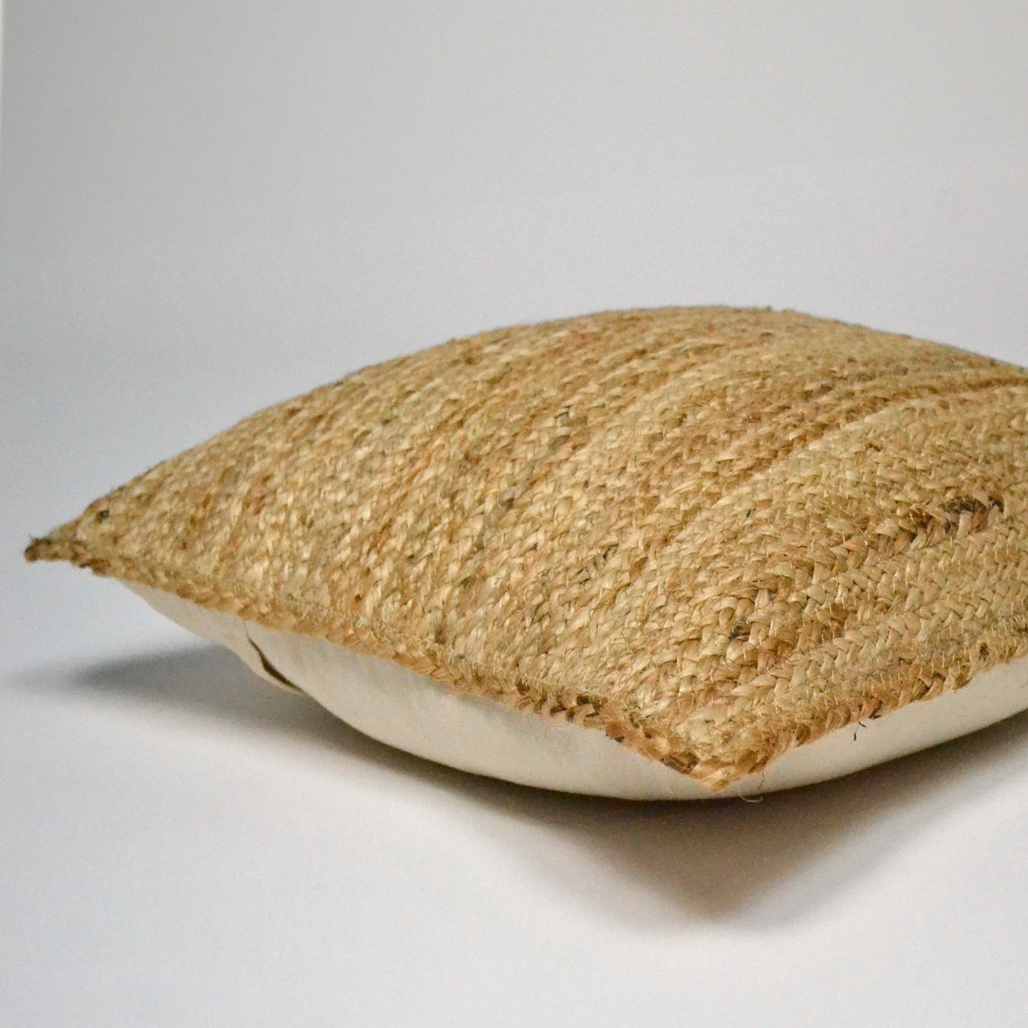 Braided woven 100% Jute Pillowcover, 20"x20", Natural - India Wholesale Co.