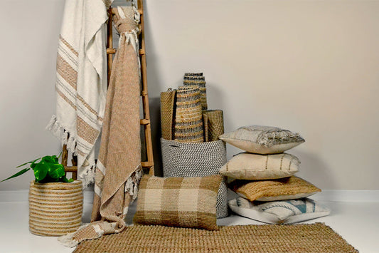 Elevate Your Store with Bulk Jute Planters, Pillow Covers & Throws