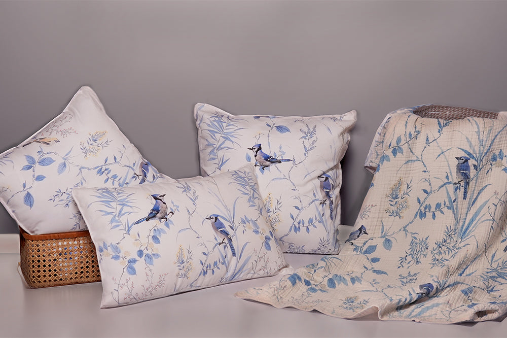 Stylish Summer: Wholesale Baskets, Pillows & Throws
