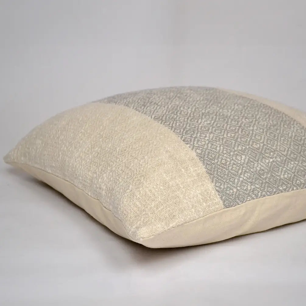 Diamond Weave Cotton Pillow Cover, (Centre Stripe), 22"x22", Gray & Offwhite